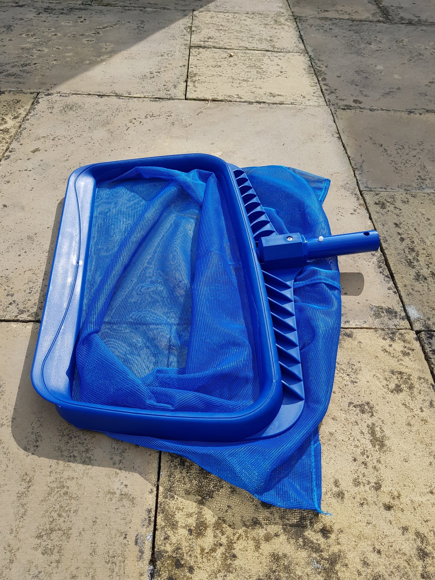 Norfine Deep Leaf Pond Net Rake – Fine Mesh, Durable Frame, Ideal for Koi Ponds